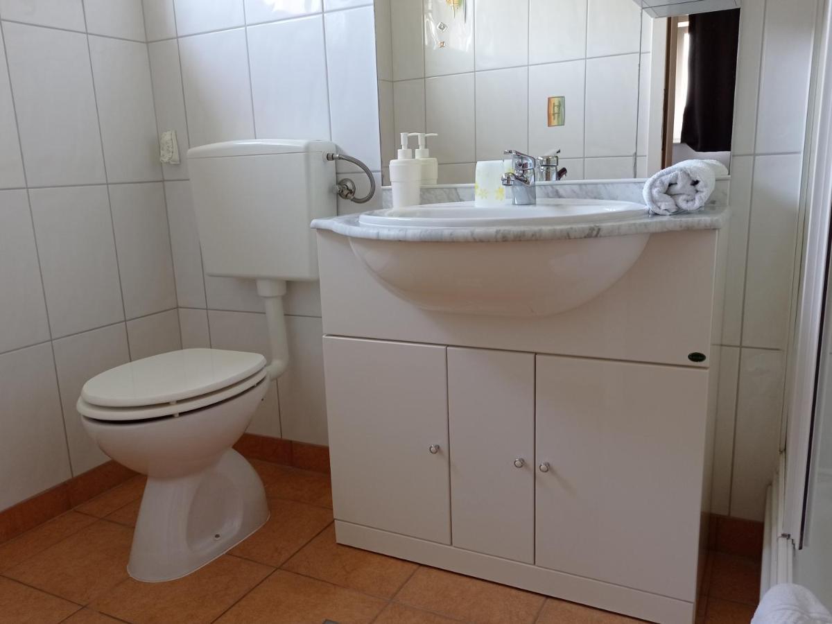 Apartmani Barisic Trogir Eksteriør bilde