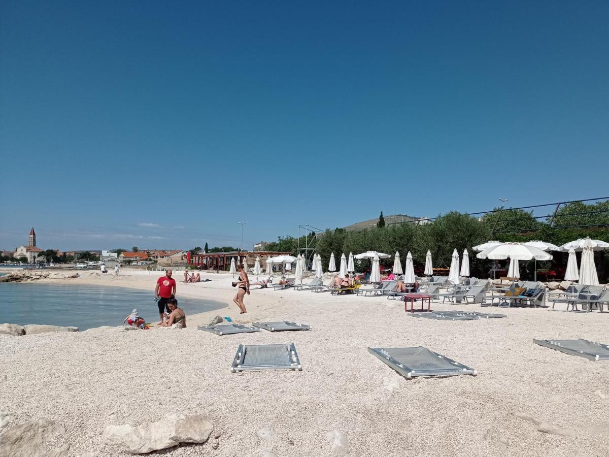 Apartmani Barisic Trogir Eksteriør bilde