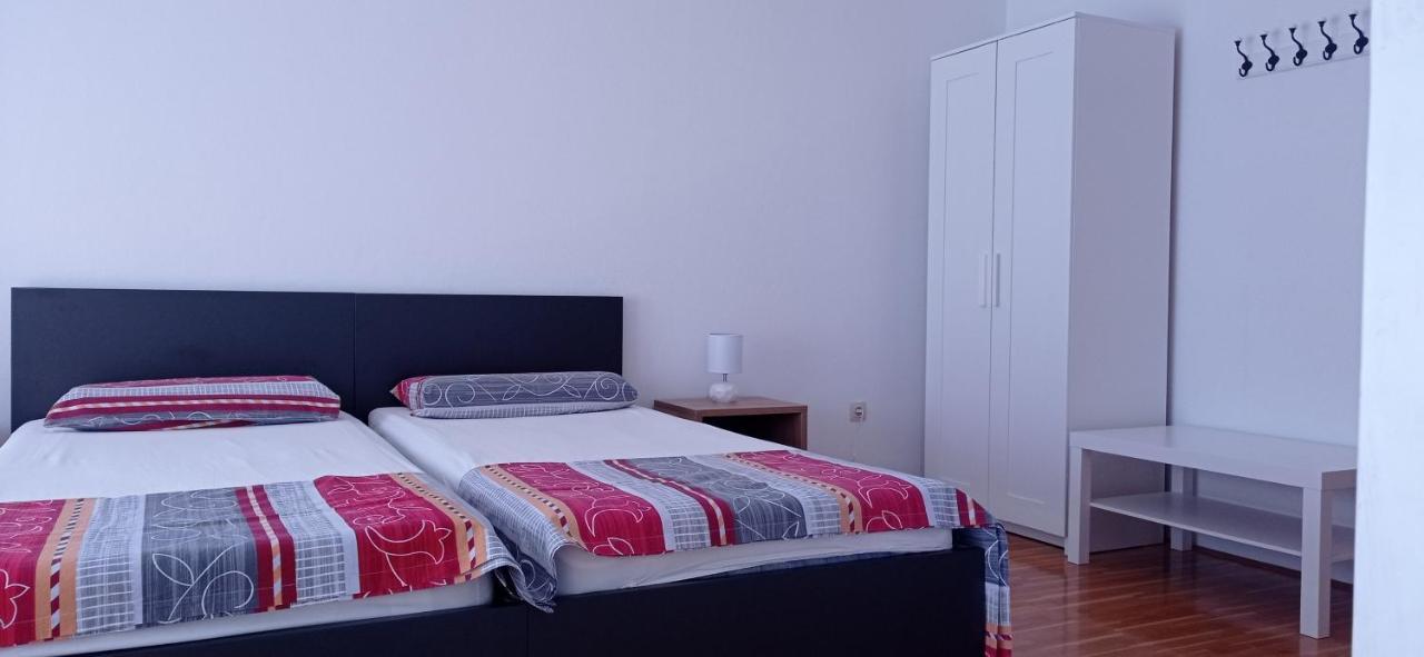 Apartmani Barisic Trogir Eksteriør bilde